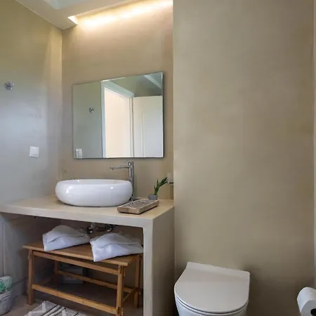 Villa Michael By Vintage Travel *