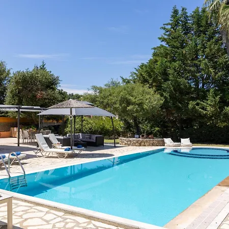 Michael By Vintage Travel Villa *