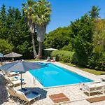 Villa Michael Ermones