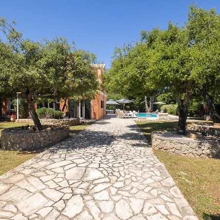 Villa Michael By Vintage Travel