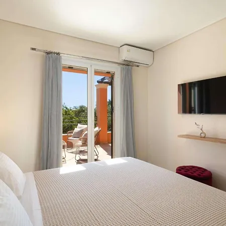 Michael By Vintage Travel Ermones