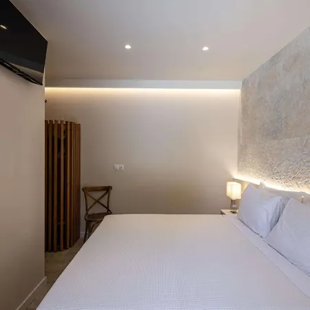 Michael By Vintage Travel