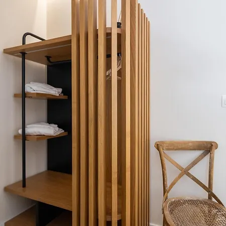 Willa Michael By Vintage Travel Ermones